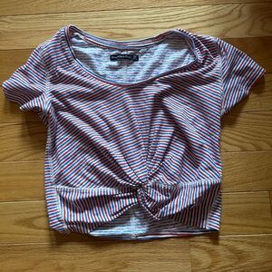 Abercrombie & Fitch Knot Front Tee, Size XS